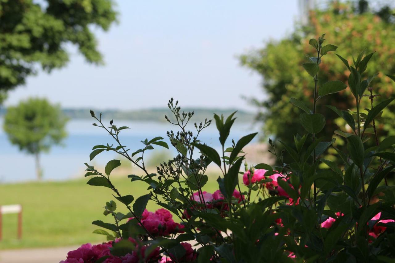 Le Port Mesnil Villa ภายนอก รูปภาพ